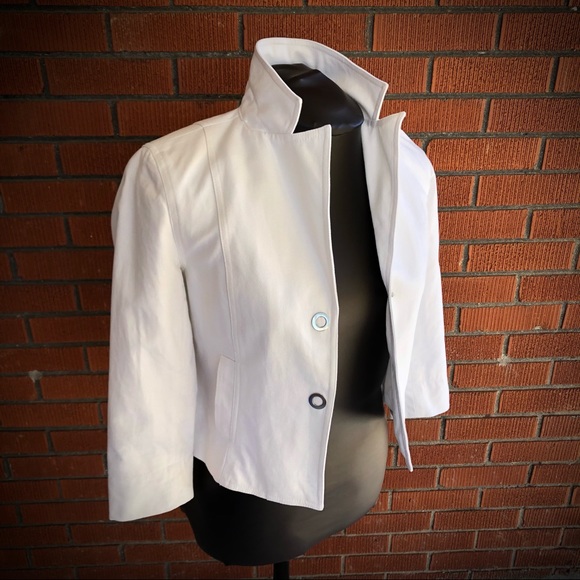 Liz Claiborne White Jacket - Picture 4 of 14